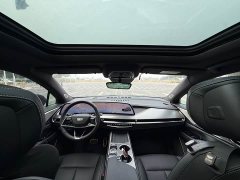 Cadillac XT5 2.0T Luxury - ფოტო 8
