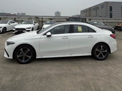 Mercedes-Benz A-Class Facelift A 200 L Fashion Edition - ფოტო 3