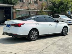 Nissan Teana 2.0L XE Sincere Edition - ფოტო 7