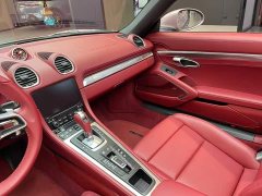 Porsche 718 Boxster 2.0T - ფოტო 8