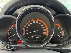 Toyota Yaris L Zhixuan X 1.5L CVT Luxury Plus - ფოტო 14