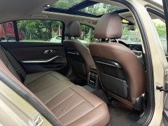 BMW 3 Series 325Li M Sport Package - ფოტო 12