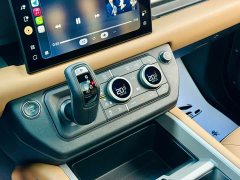 Land Rover Defender 110 3.0T P400 X-Dynamic HSE - ფოტო 9