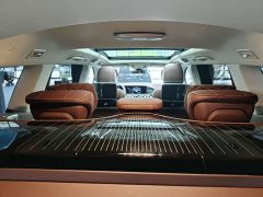 Mercedes-Benz Maybach GLS 450 - ფოტო 13