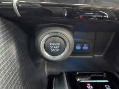 Toyota Veza 2.0L CVT FWD Luxury Edition - ფოტო 9