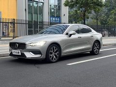 Volvo S60 2023 B4 Smart Luxury Edition - ფოტო 1