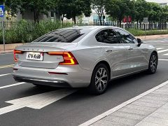 Volvo S60 2023 B4 Smart Luxury Edition - ფოტო 2