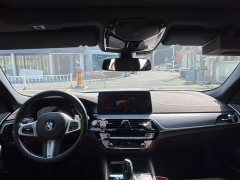 BMW 5 Series Facelift 530Li Premier M Sport Package - ფოტო 6