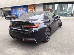 BMW i3 eDrive 40 L Midnight Edition Package - ფოტო 9