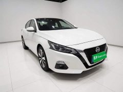 Nissan Teana 2021 2.0L XL Comfort - ფოტო 3
