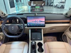 AITO M5 Extended Range Rear-Drive Smart Driving Edition - ფოტო 10