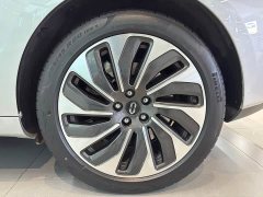 AITO M5 Extended Range Rear-Drive Smart Driving Edition - ფოტო 7