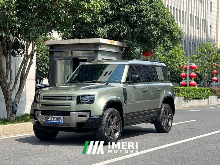 Land Rover Defender 110 3.0T P400 X-DYNAMIC HSE