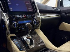 Toyota Alphard 2021 Hybrid 2.5L Premium Edition - ფოტო 19