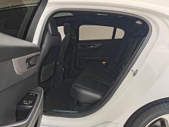 Jaguar XEL 2020 2.0T 200PS R-DYNAMIC S Aspiring Sport Edition - ფოტო 17