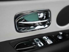 Rolls-Royce Cullinan 2020 Black Badge - ფოტო 15