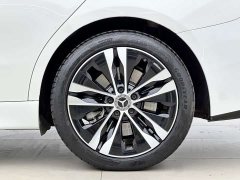 Mercedes-Benz C-Class New Energy 2023 Facelift C 350 eL - ფოტო 13