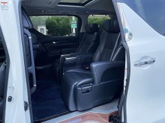 Toyota Vellfire 2021 Crown Hybrid 2.5L HV Luxury Edition - ფოტო 9