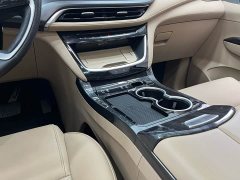 Buick GL8 New Energy Lusang Respect Edition - ფოტო 8