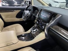 Toyota Vellfire Crown Hybrid 2.5L HV Luxury Edition - ფოტო 20