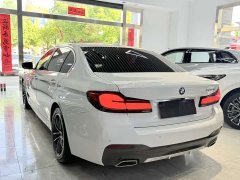 BMW 5 Series 525Li M Sport Package - ფოტო 10