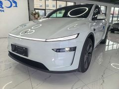 Tesla Model Y Rear-Wheel Drive - ფოტო 1