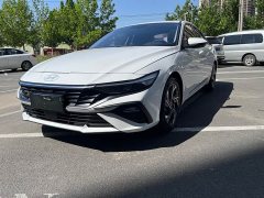 Hyundai Elantra 2023 1.5L CVT GLX Elite - ფოტო 1
