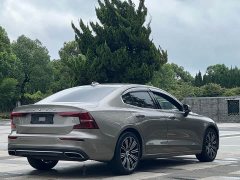 Volvo S60 T4 Smart Luxury Edition - ფოტო 17