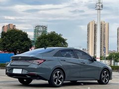 Hyundai Elantra 1.5L CVT Luxury - ფოტო 7