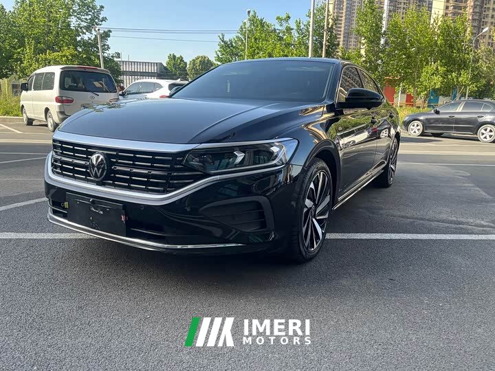 Volkswagen Passat 380TSI Elite - ავტომობილი ჩინეთიდან