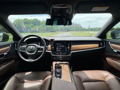 Volvo S90 B5 Inscription Luxury - ფოტო 4