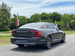 Volvo S90 B5 Inscription Luxury - ფოტო 8