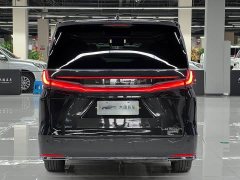 Lexus LM 500h Six-Seat Premium Edition - ფოტო 5