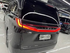 Lexus LM 500h Six-Seat Premium Edition - ფოტო 7