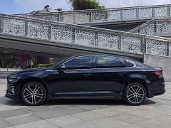 Geely Xingrui 2.0T Diesel Exclusive Cyan Green Edition - ფოტო 2