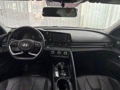 Hyundai Elantra 1.5L CVT GLX Elite - ფოტო 8