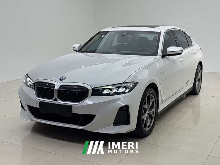 BMW i3 eDrive 35 L