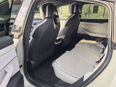 Xiaomi SU7 Rear-Wheel Drive Standard Founder Edition - ფოტო 10