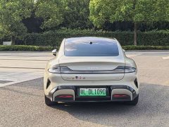 Xiaomi SU7 Rear-Wheel Drive Standard Founder Edition - ფოტო 6