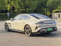 Xiaomi SU7 Rear-Wheel Drive Standard Founder Edition - ფოტო 7