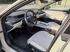 Xiaomi SU7 Rear-Wheel Drive Standard Founder Edition - ფოტო 9