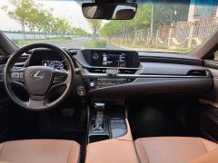 Lexus ES 2020 200 Excellence Edition - ფოტო 11