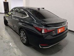 Lexus ES 2022 300h Excellence Edition - ფოტო 7
