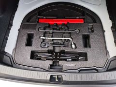 Toyota Corolla 2024 1.8L CVT Luxury - ფოტო 14
