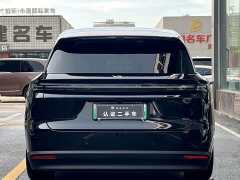 Li Auto i8 Standard Edition - ფოტო 4