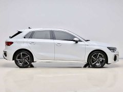 Audi A3 Facelift Sportback 35 TFSI Fashion Sport - ფოტო 8