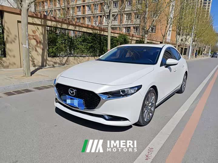 Mazda3 Axela 2.0L Automatic Brilliant Edition