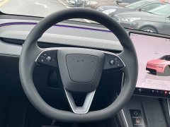 Tesla Model Y Rear-Wheel Drive - ფოტო 4