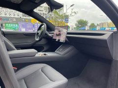 Tesla Model Y Rear-Wheel Drive - ფოტო 9