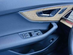 Audi Q7 55 TFSI quattro S line Ice Snow Sport Edition - ფოტო 17